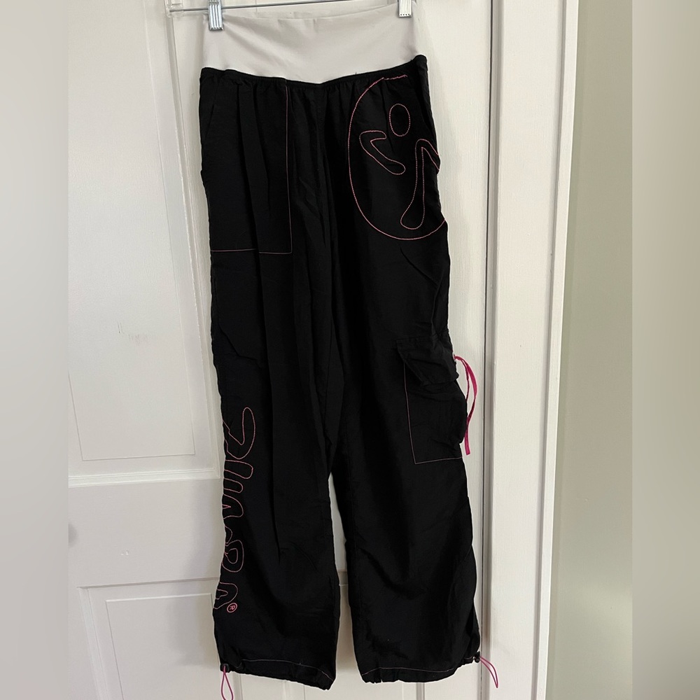Zumba Fitness Cargo Style Workout Dance Gear Pants Black Hot Pink Size Med